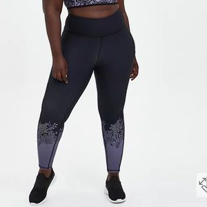 Torrid black active pants, purple leaf print, NWT